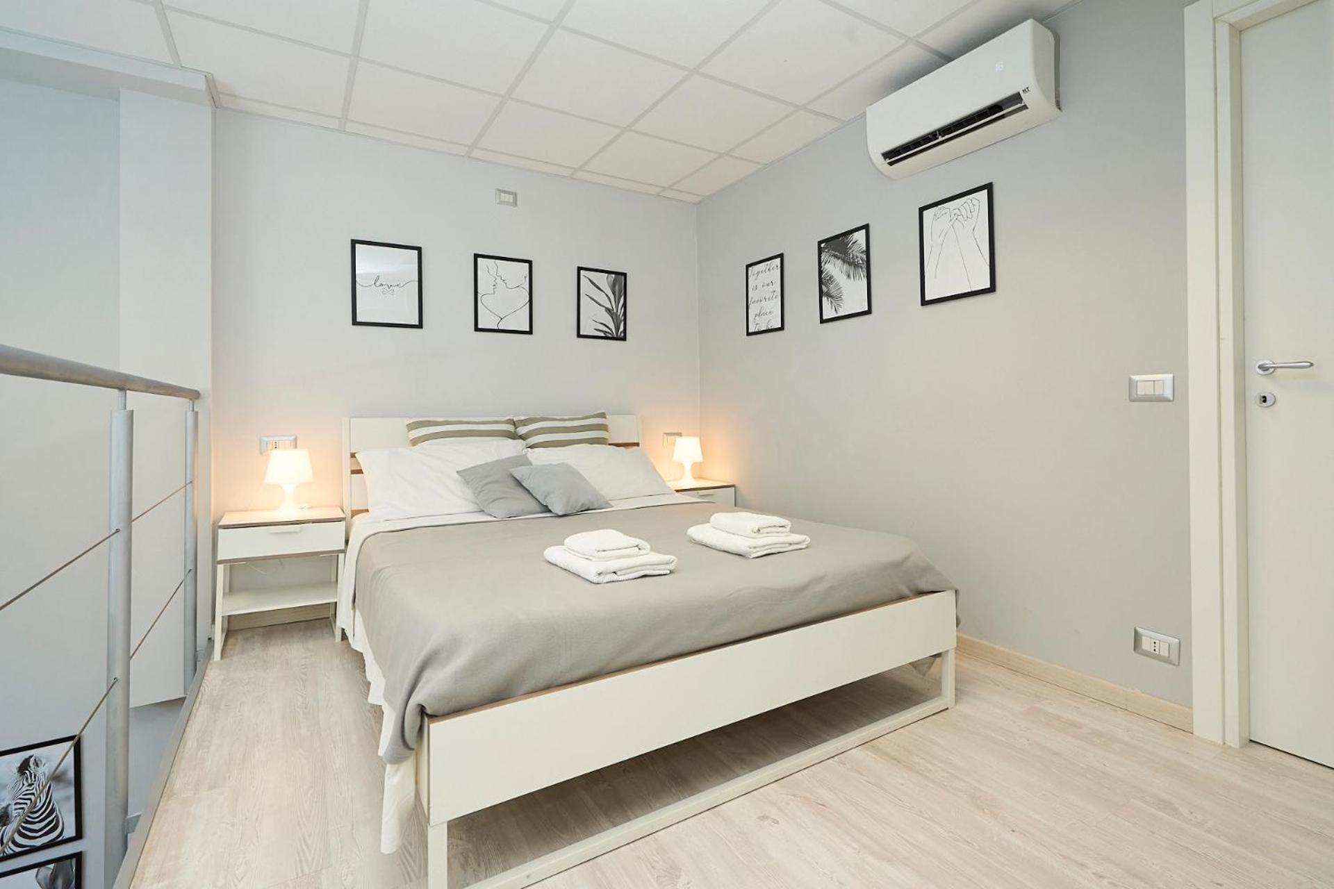 Design White Loft - Ac Wifi 10 Minutes From Duomo Apartment *