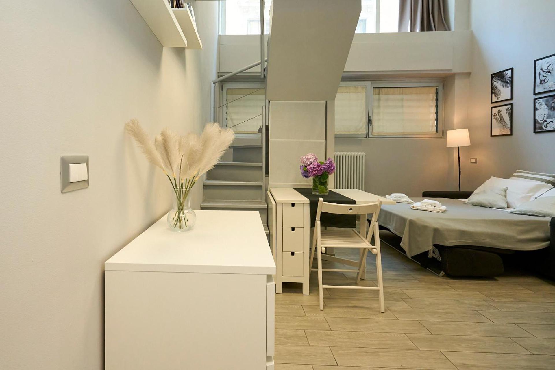 Design White Loft - Ac Wifi 10 Minutes From Duomo Apartment