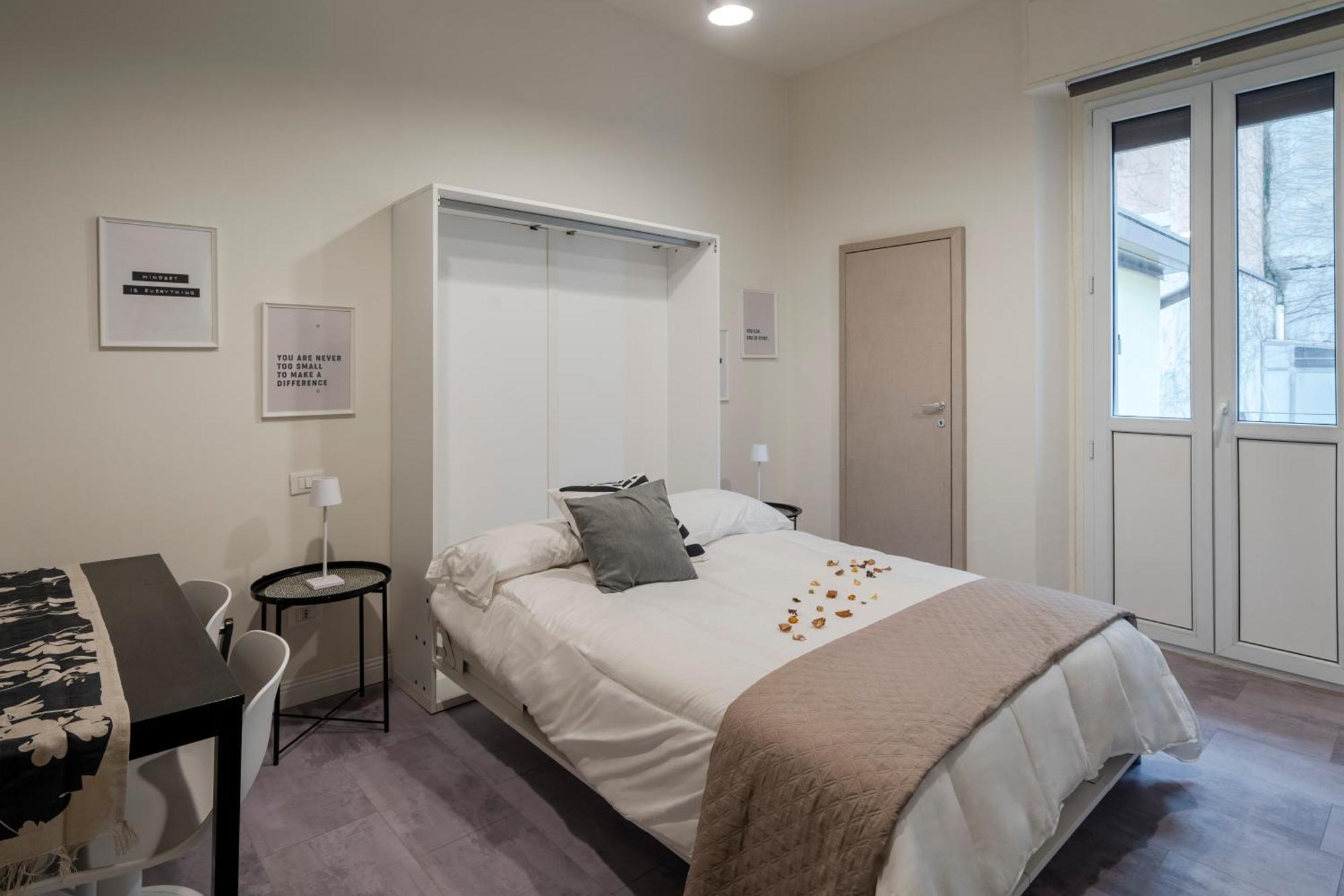 Loreto Prestige - Parking Free & Bulb Gym Bed & Breakfast Milaan