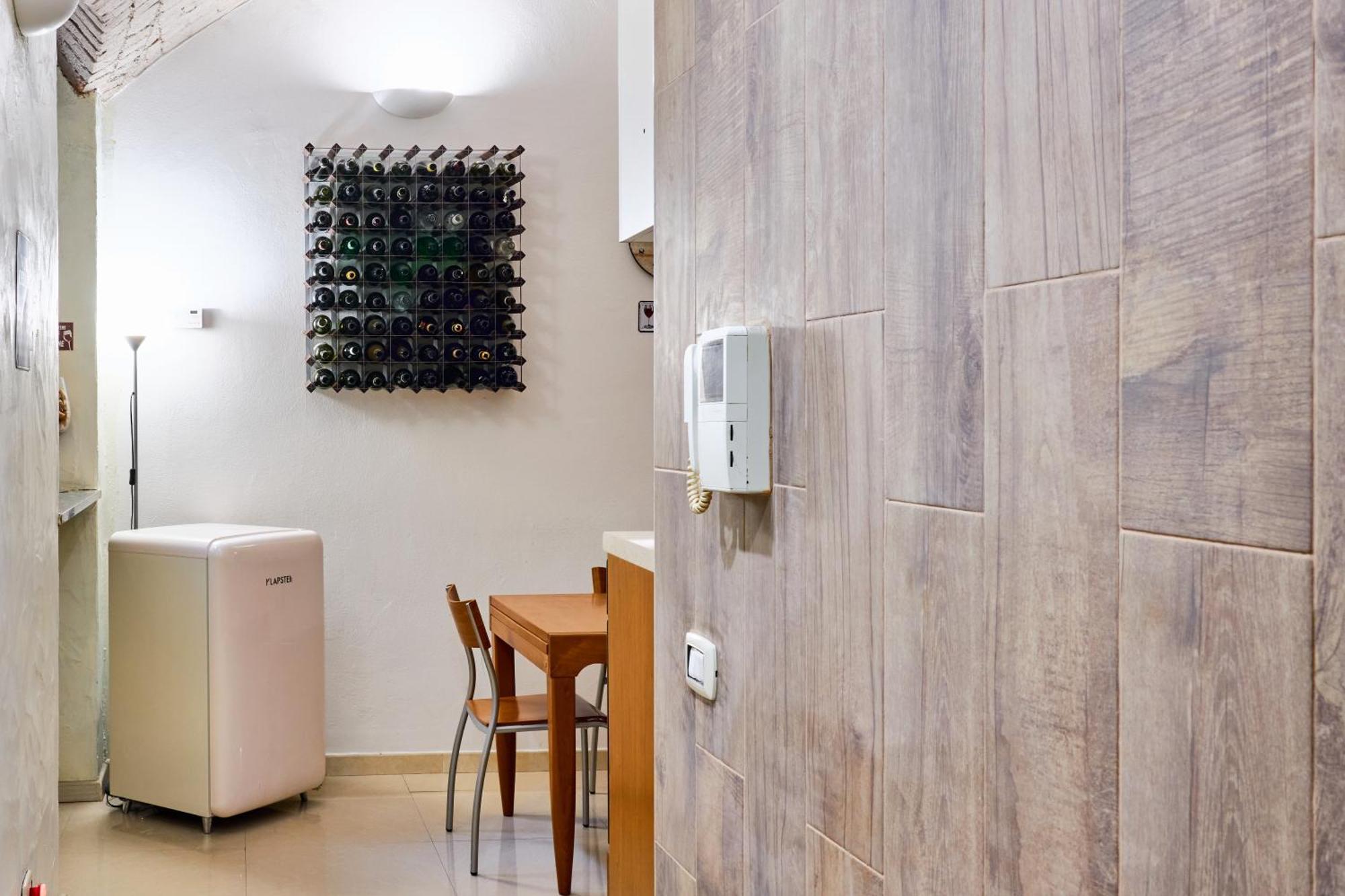 Appartamento La Cantinetta Di - The Wine Cave In