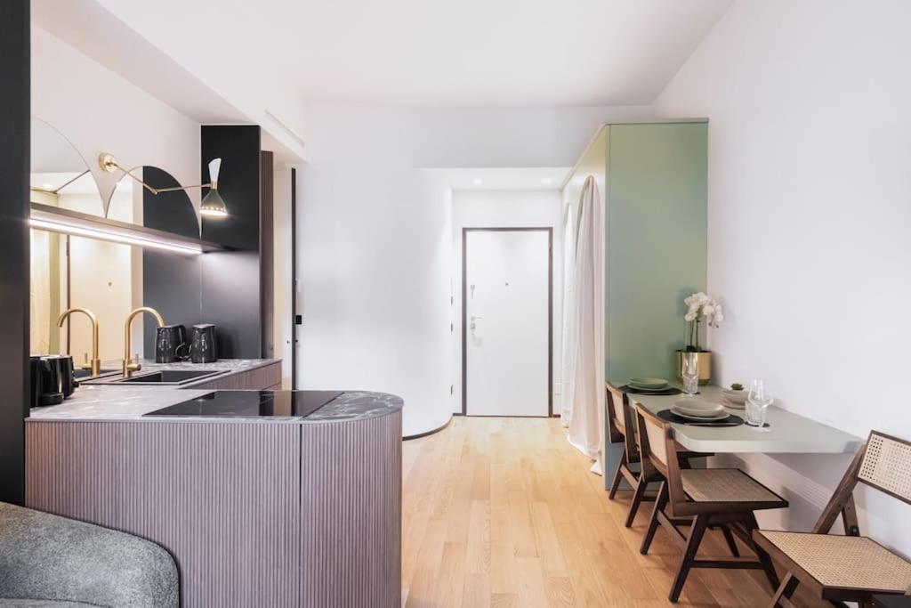 Easylife - Elegant In Sant'ambrogio Appartement *