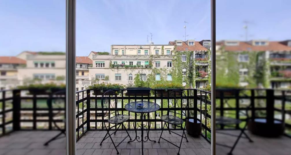 Stanza Nr 4 In Incantevole In Zona Solari