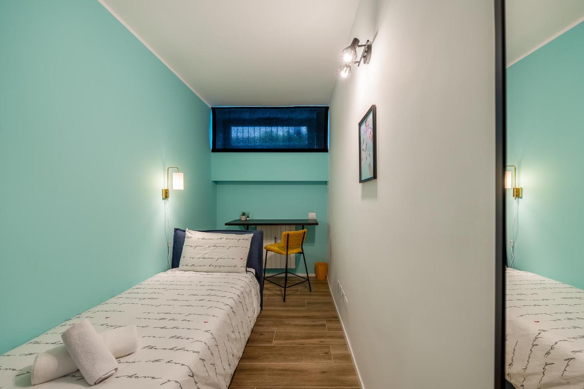 2 Bedroom Gem Next To Central Station With Ac Lejlighed