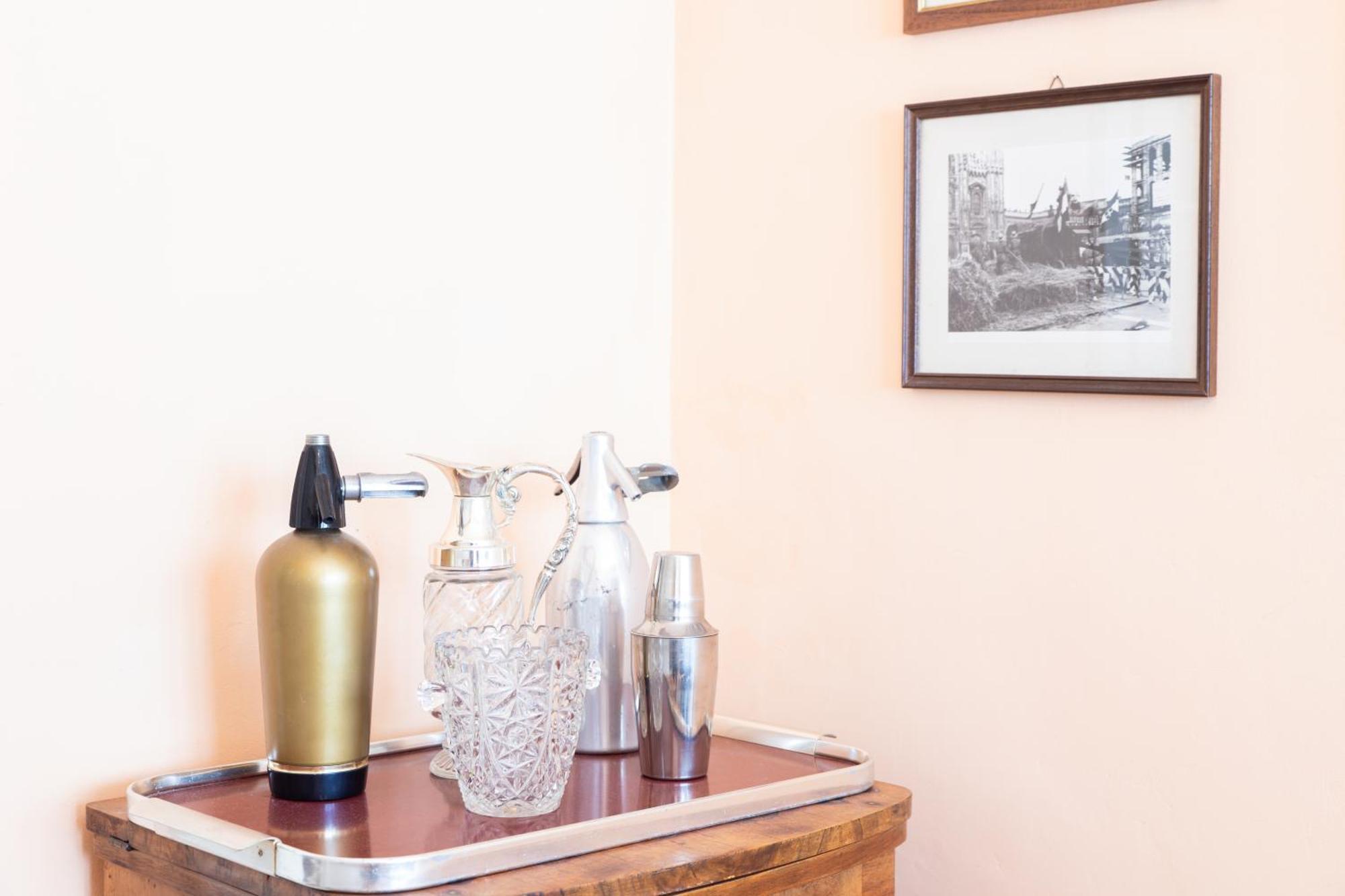 Duomo Walking Distance Elegant Flat With View * Mailand