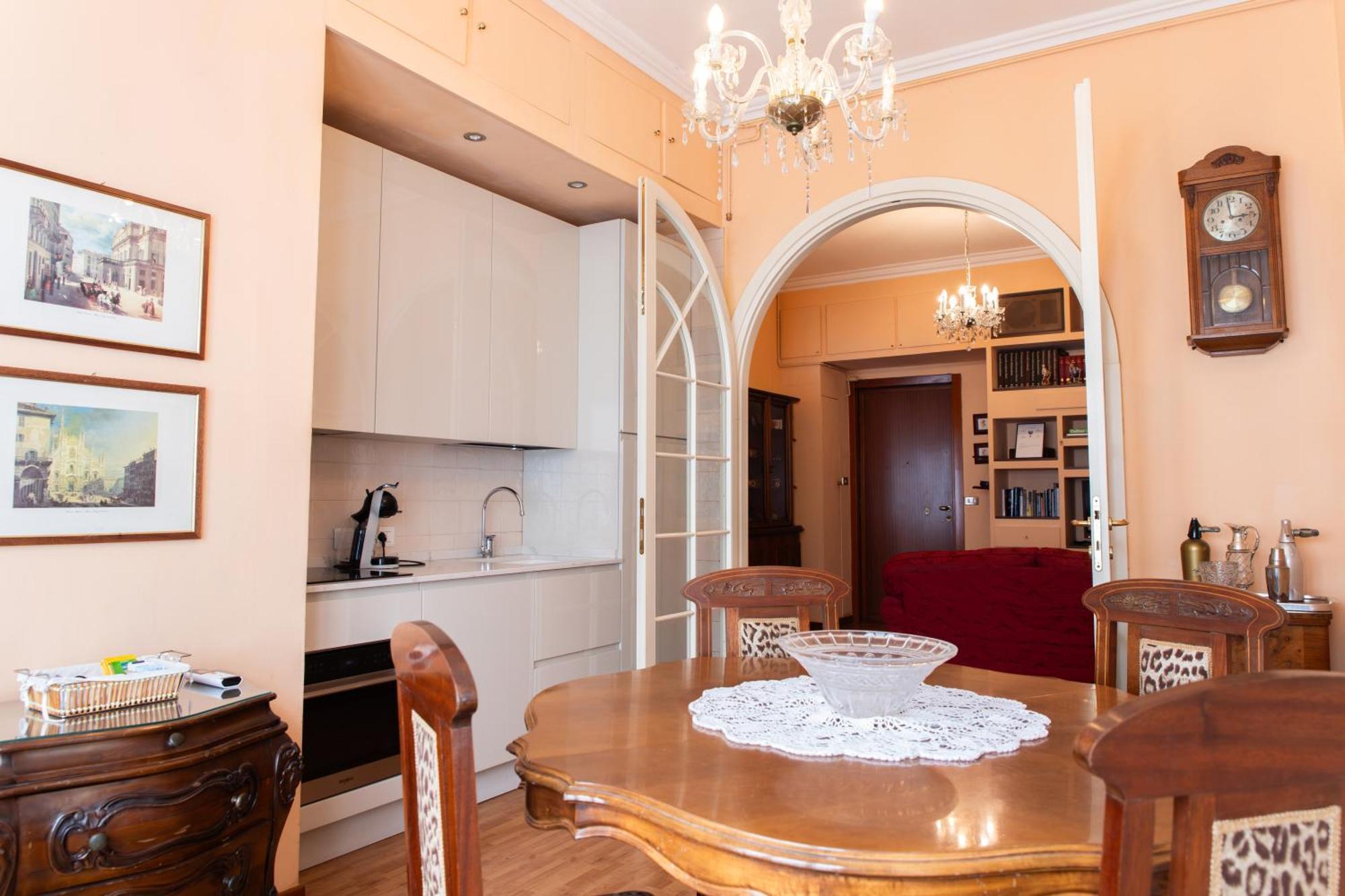 Duomo Walking Distance Elegant Flat With View