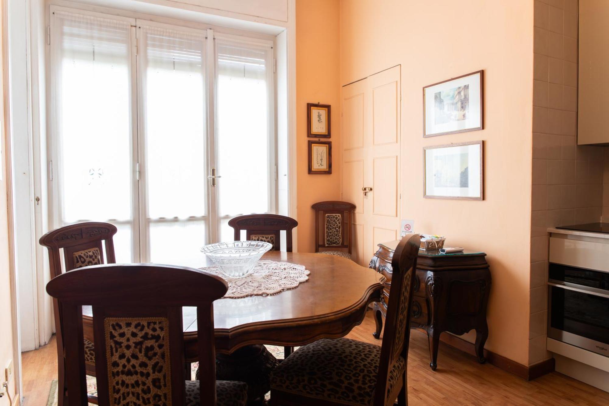 Duomo Walking Distance Elegant Flat With View Apartment