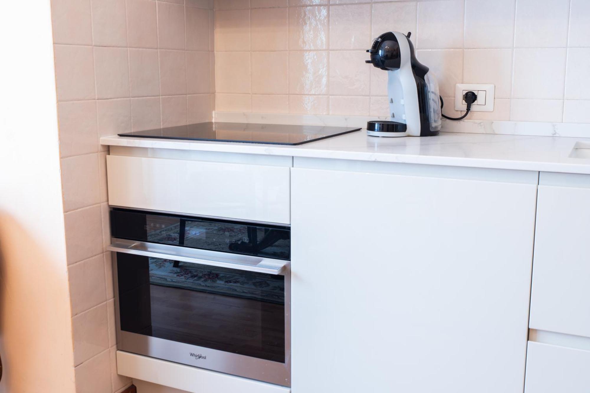 Apartment Duomo Walking Distance Elegant Flat With View Mailand