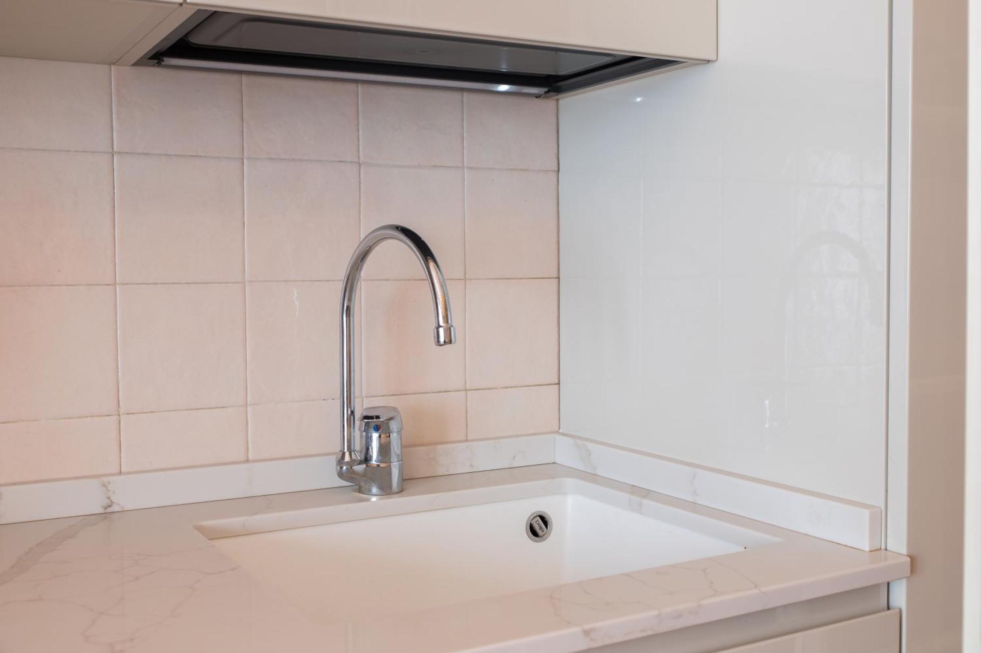 Duomo Walking Distance Elegant Flat With View * Mailand