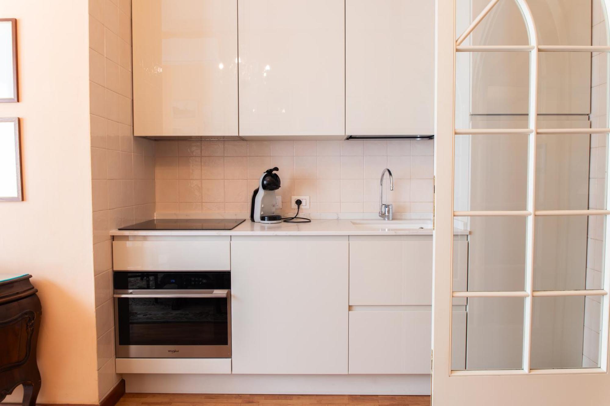 Duomo Walking Distance Elegant Flat With View