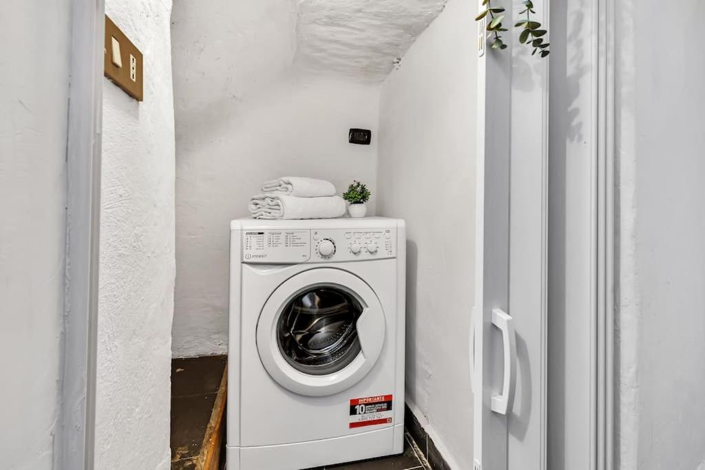 Cozy Central Duomo Flat Appartamento *