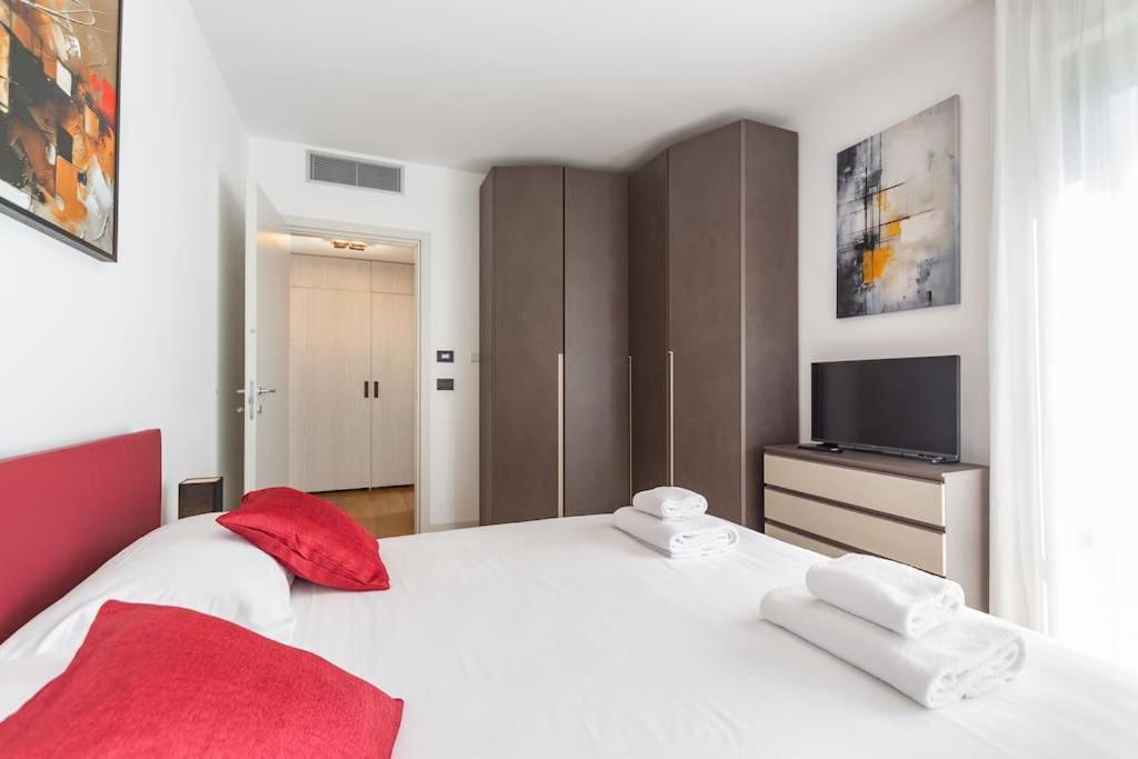 East Garden Lambrate Elegante Moderna Apartment *