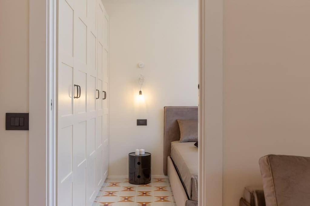 Leilighet 4fo6 Navigli-duomo -yellow Chic - Milano
