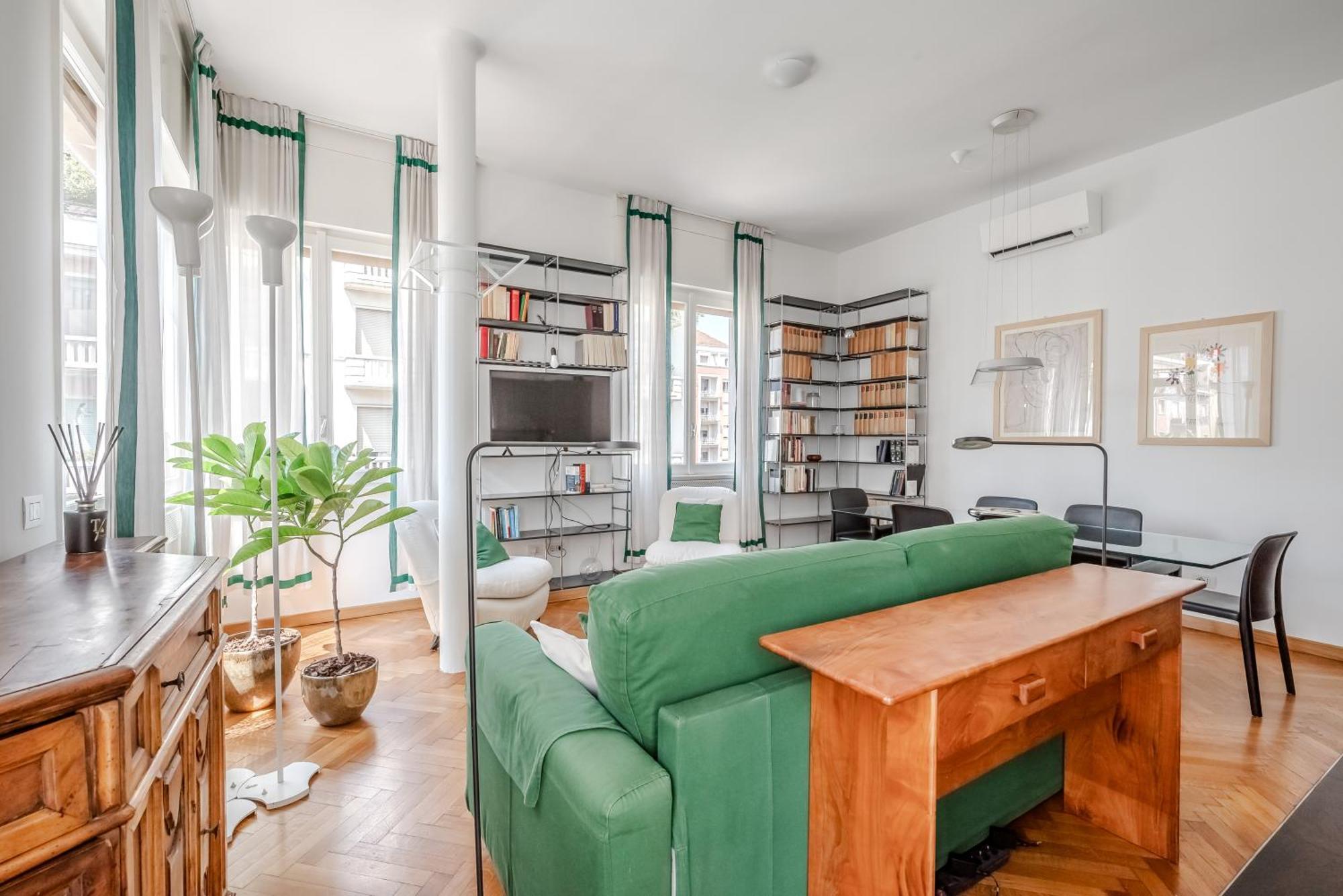 Ceradini With Balcony R&r * Milaan