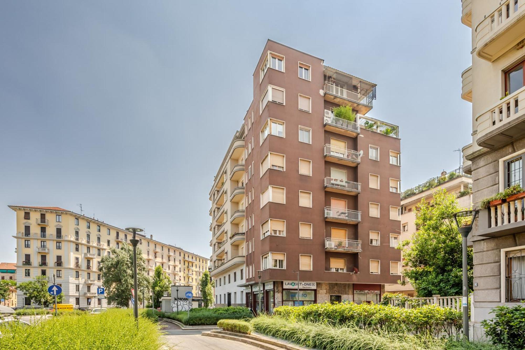 Ceradini With Balcony R&r Appartement