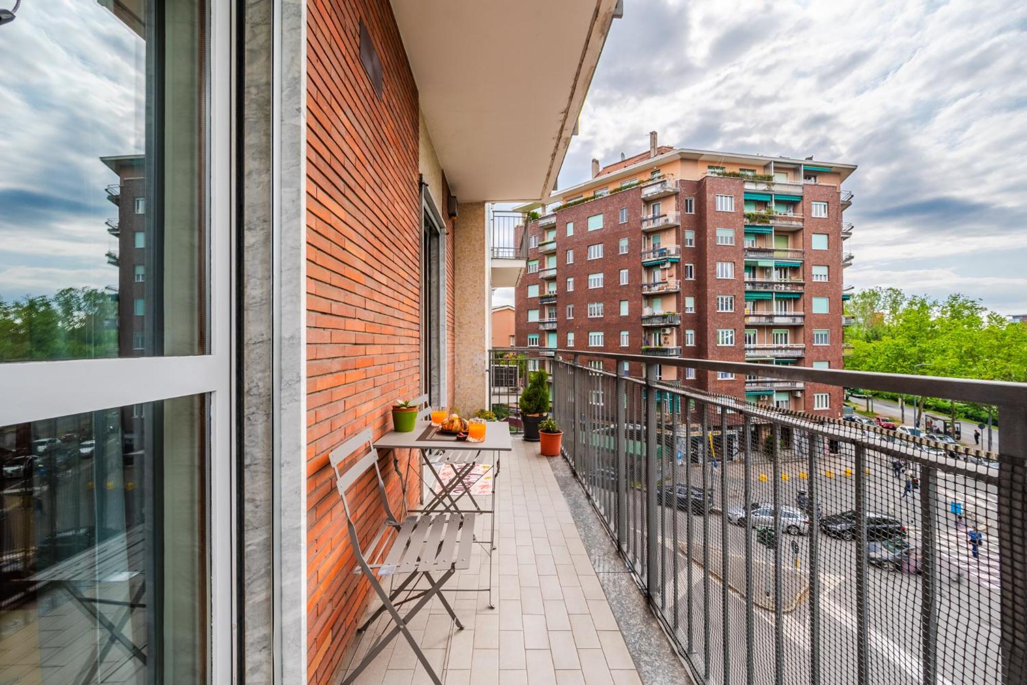 The Circle - Ampio Sui Navigli - Self-check In Milano