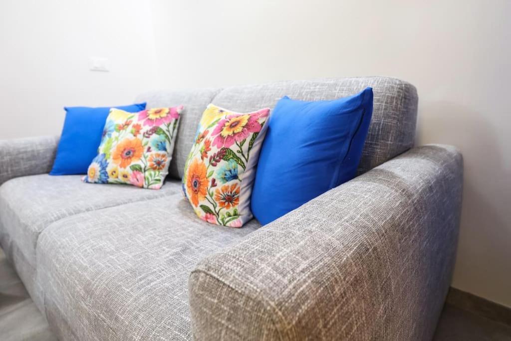 Apartment Cozy Loft Near Navigli, Close To Duomo And Bocconi - Italy Flat Vacation Mailand
