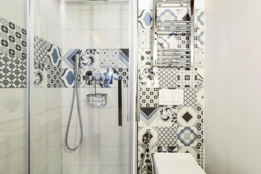 Apartment Cozy Loft Near Navigli, Close To Duomo And Bocconi - Italy Flat Vacation *