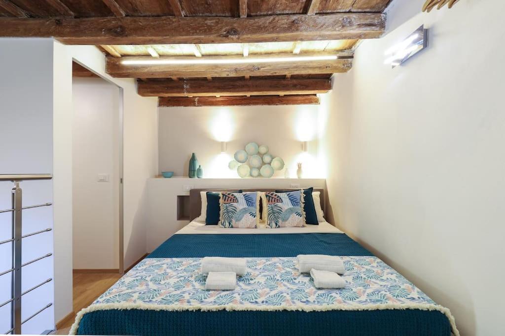 Cozy Loft Near Navigli, Close To Duomo And Bocconi - Italy Flat Vacation Apartment *