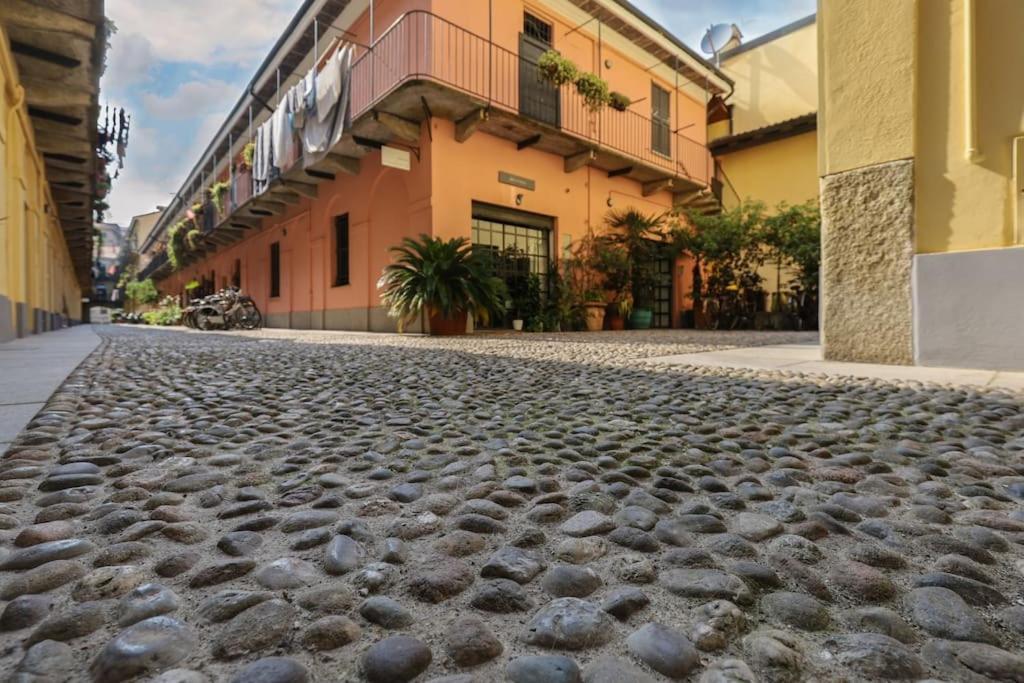Cozy Loft Near Navigli, Close To Duomo And Bocconi - Italy Flat Vacation Apartment *