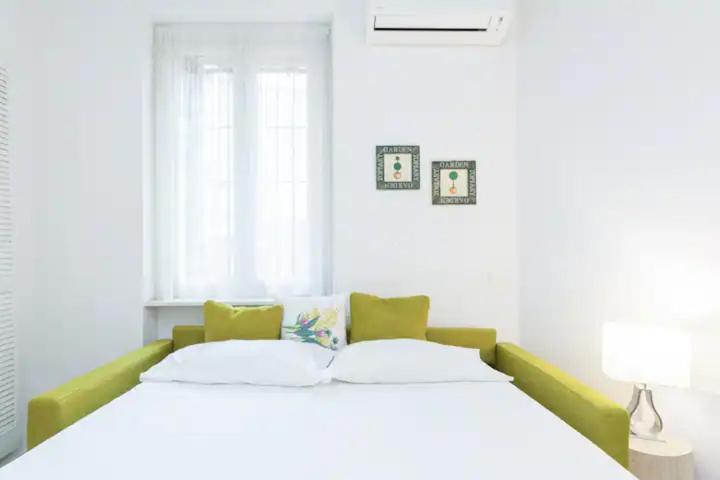 Apartment Alzaia Milan