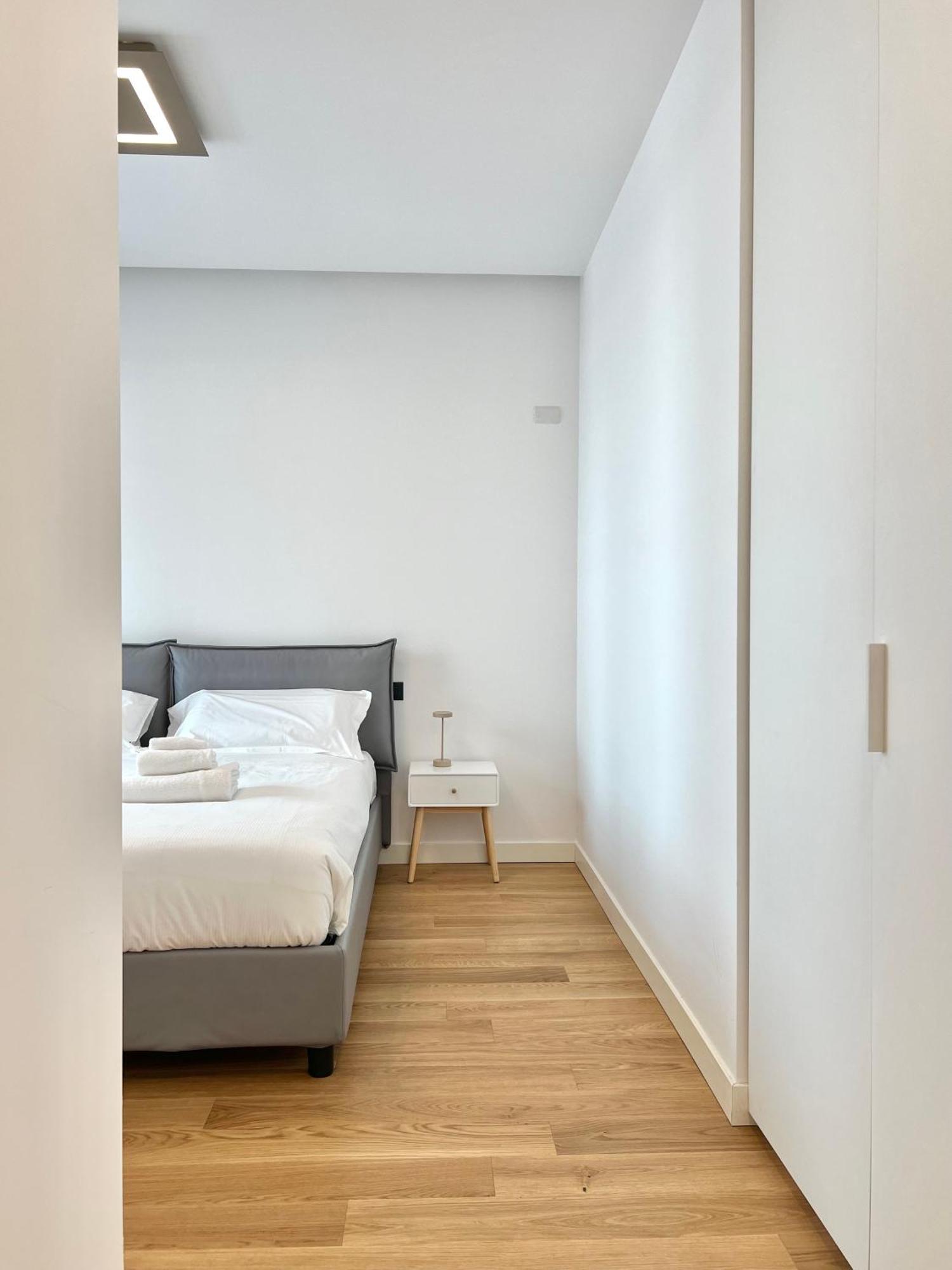 Apartment Comecasa Modern Terraced & Palestra Milan
