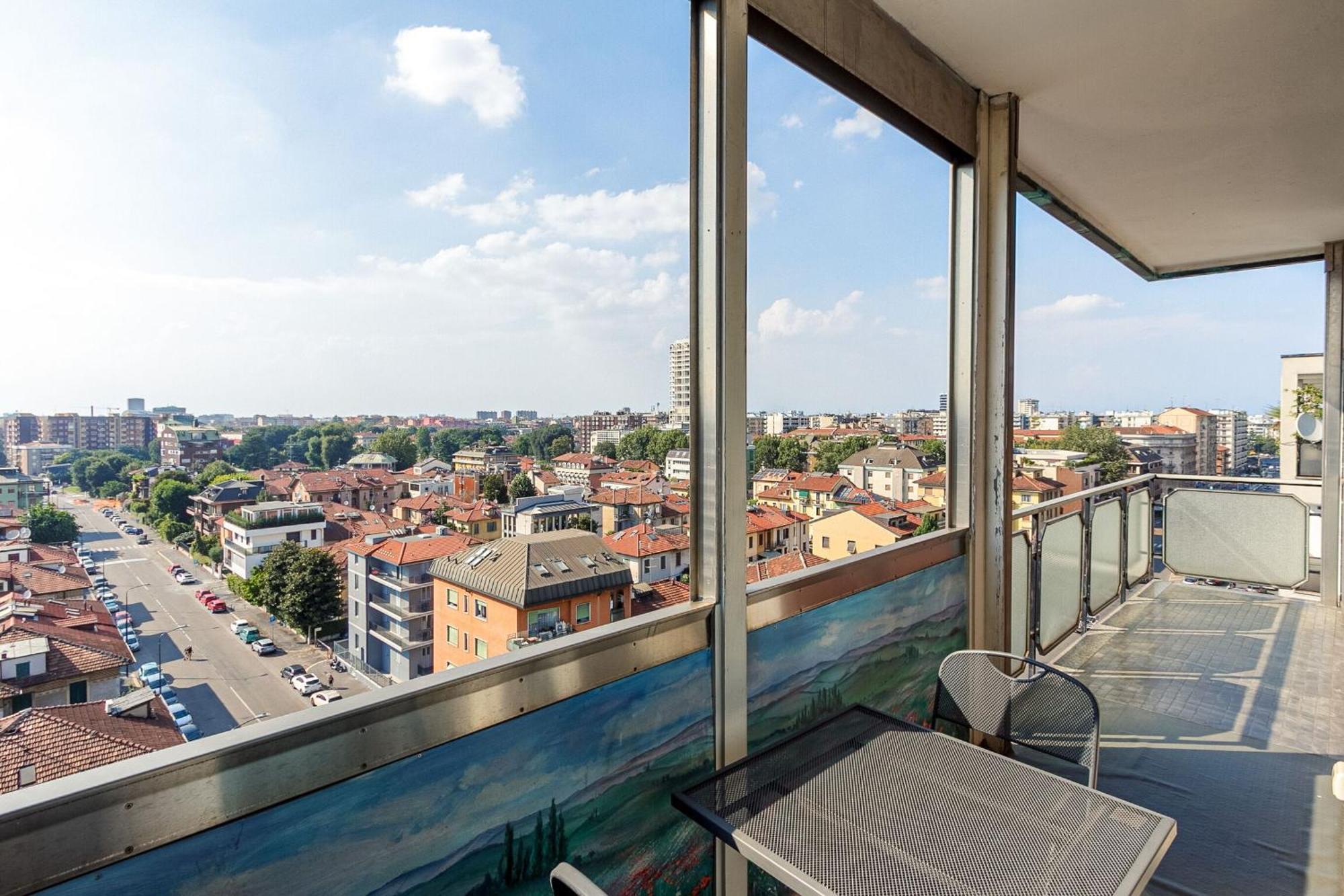 Melchiorre Gioia Vista Alpi With Terrace By Halldis *