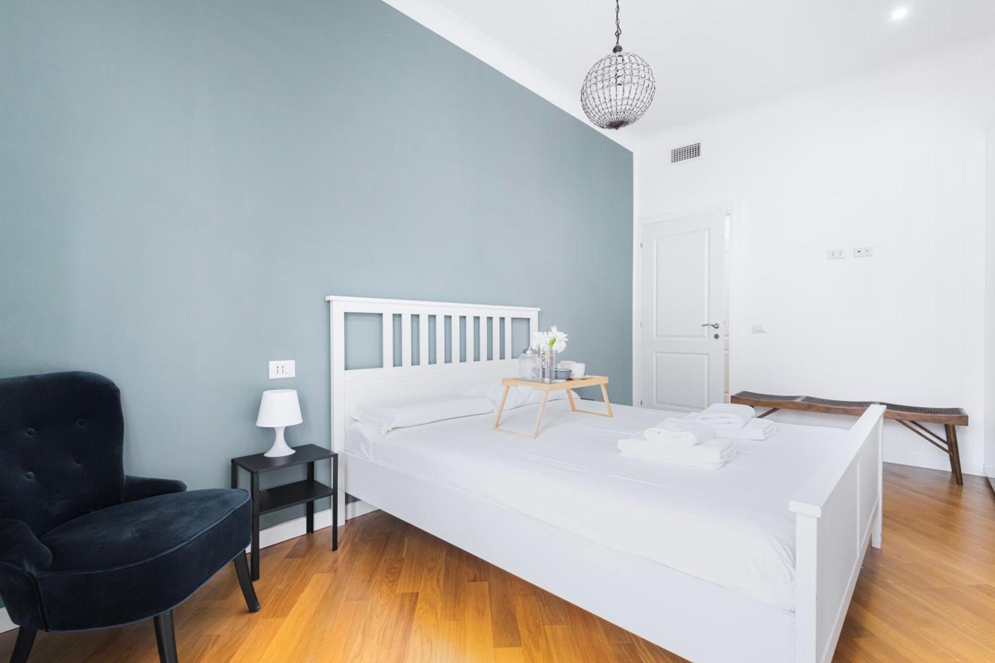 Easylife - Wonderful In Porta Romana * Milaan