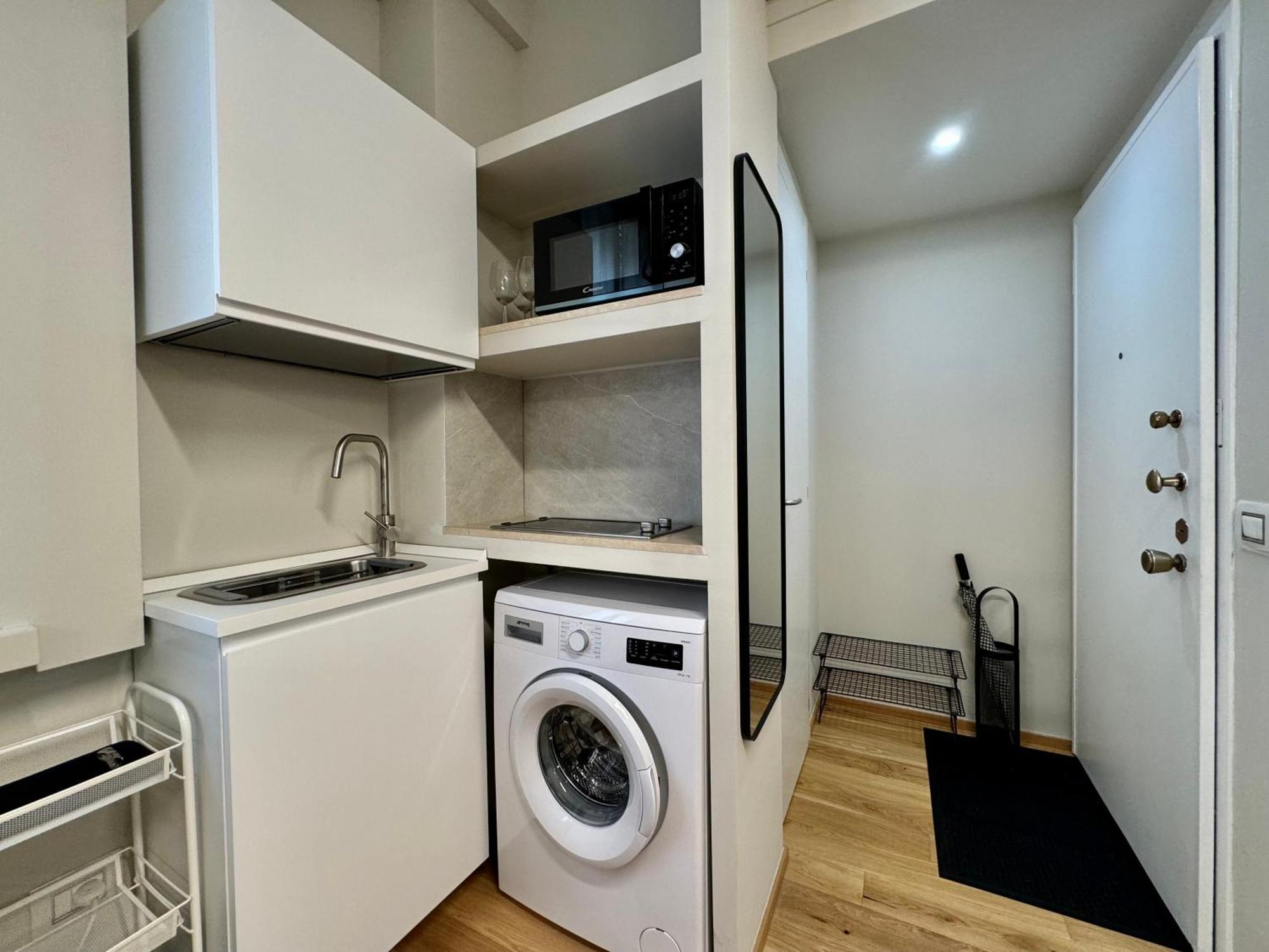 Future Tricolore Apartment