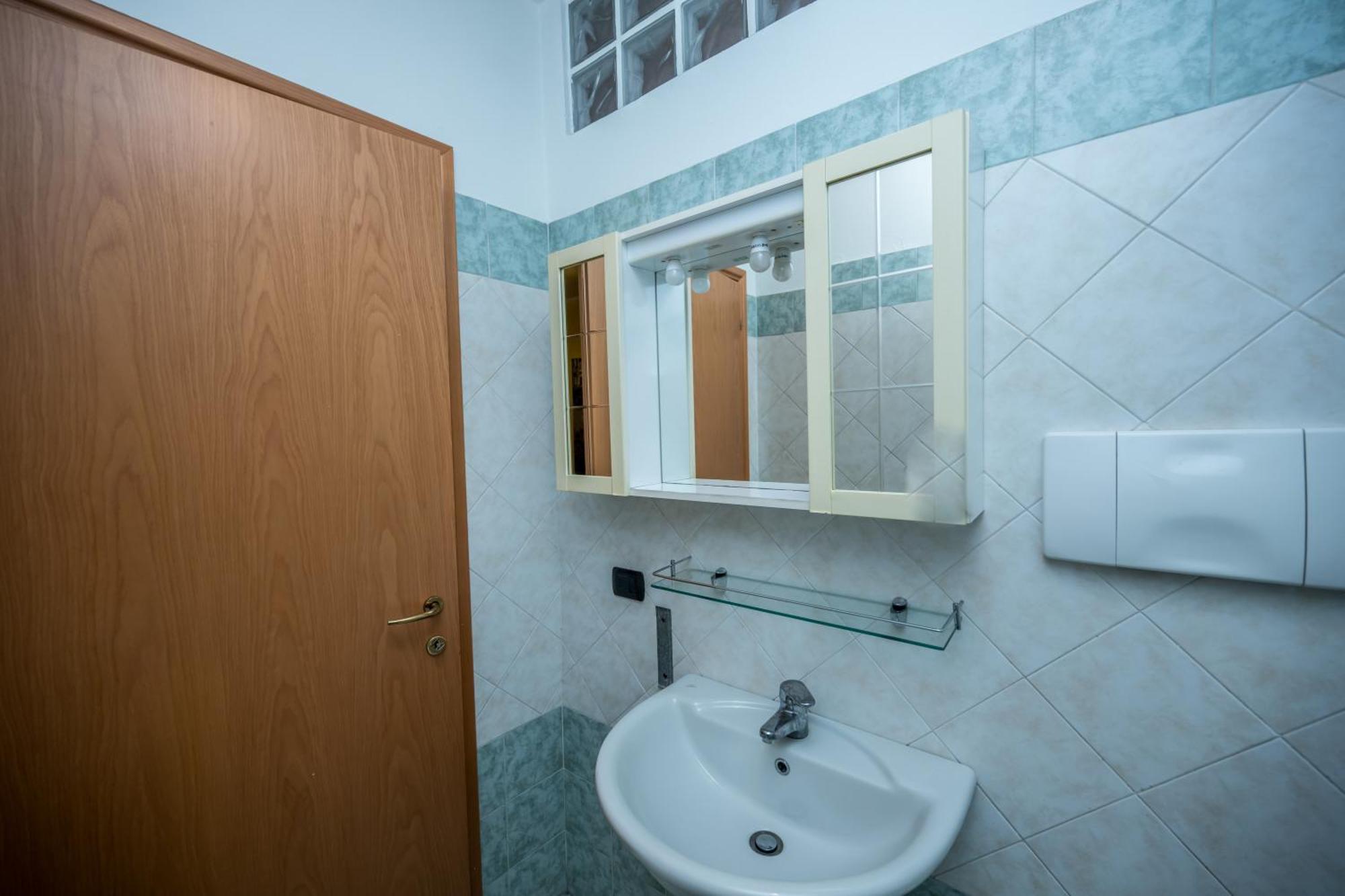 Cozy Rogoredo Next To The Metro And Train Station Leilighet Milano