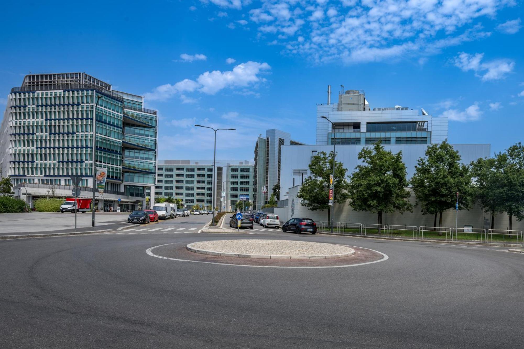 Cozy Rogoredo Next To The Metro And Train Station Leilighet Milano