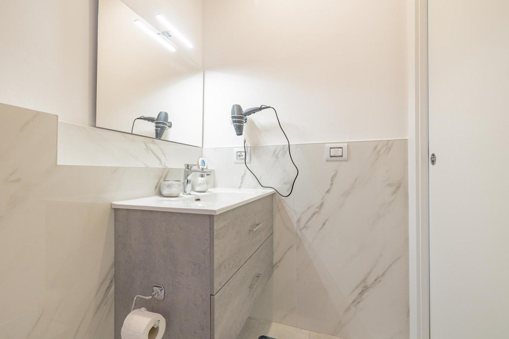 Luxury - 1 Affittacamere *