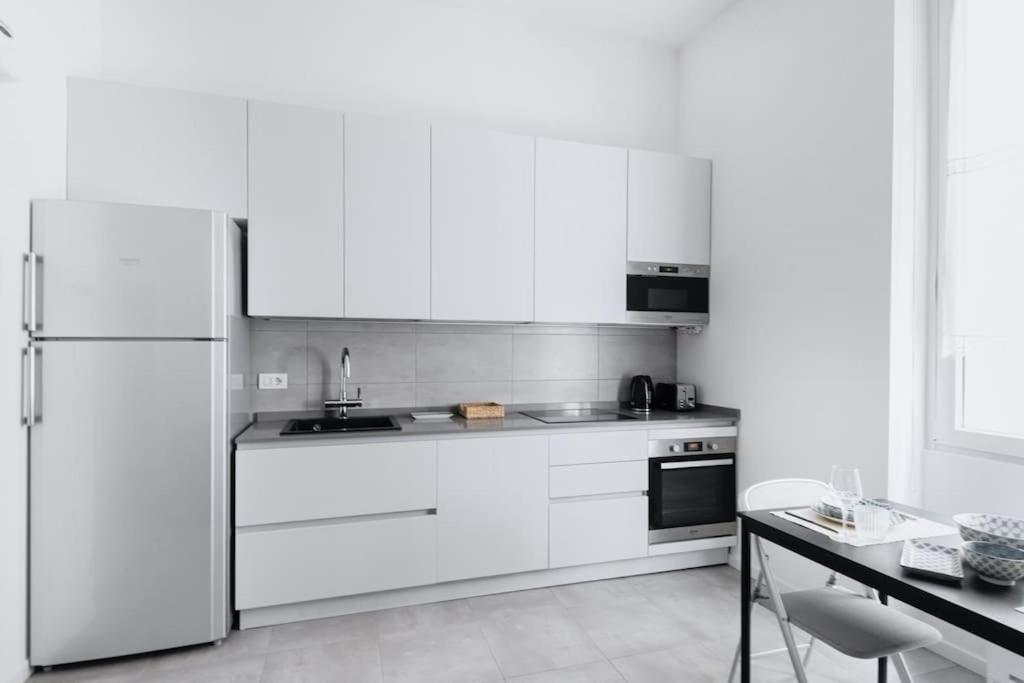 Easylife - Charming In Pta Romana Apartment