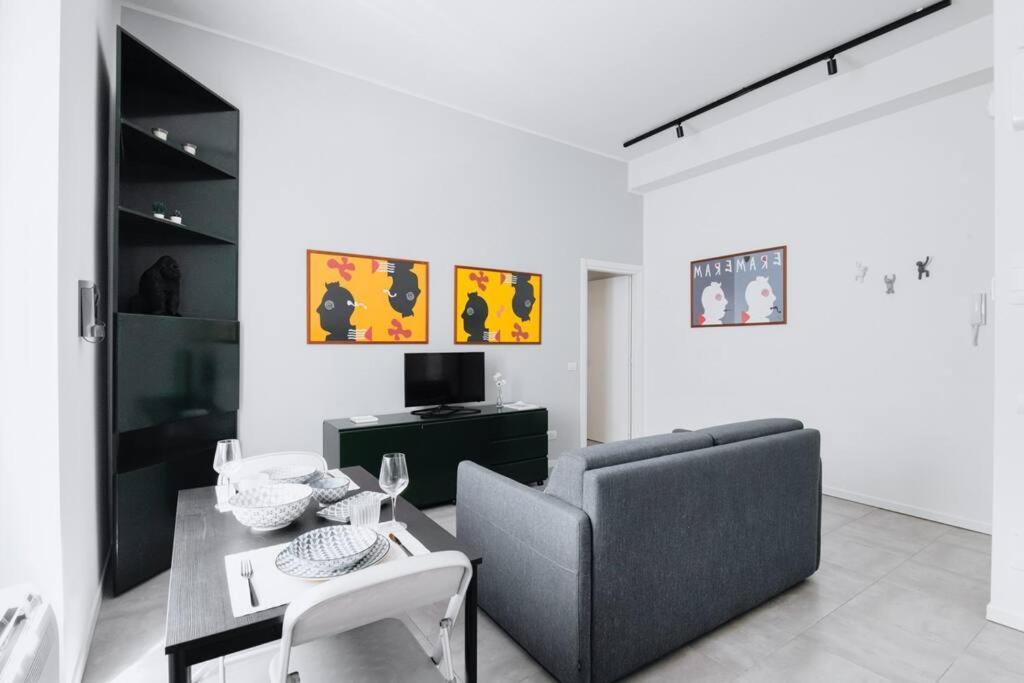 Easylife - Charming In Pta Romana Apartment