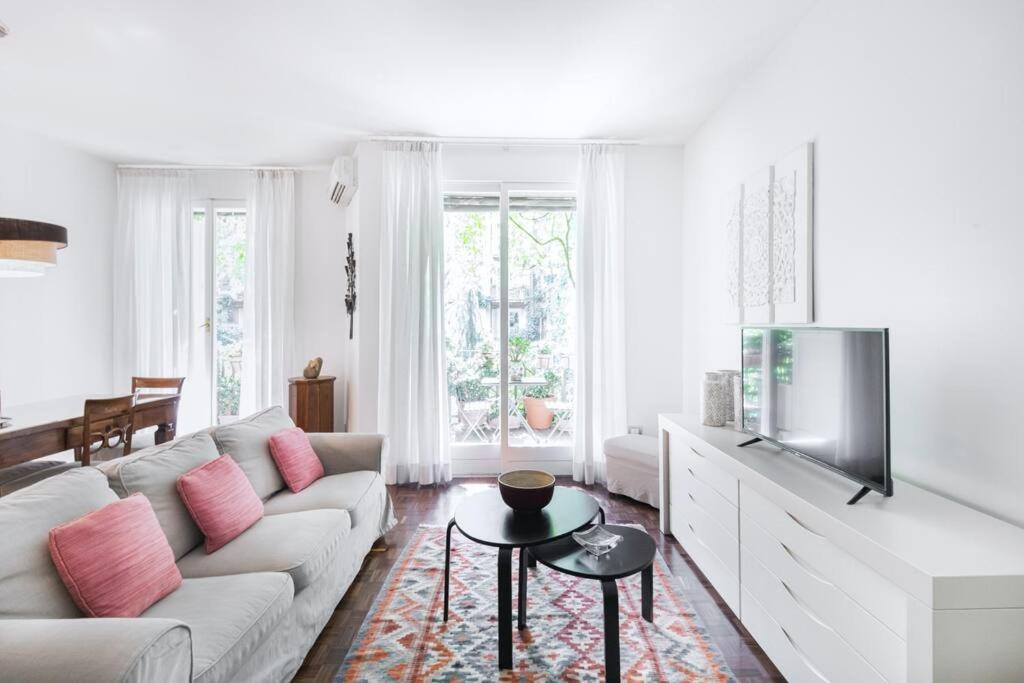 Easylife - Elegance A Few Steps From Citylife Next To M2 Pagano