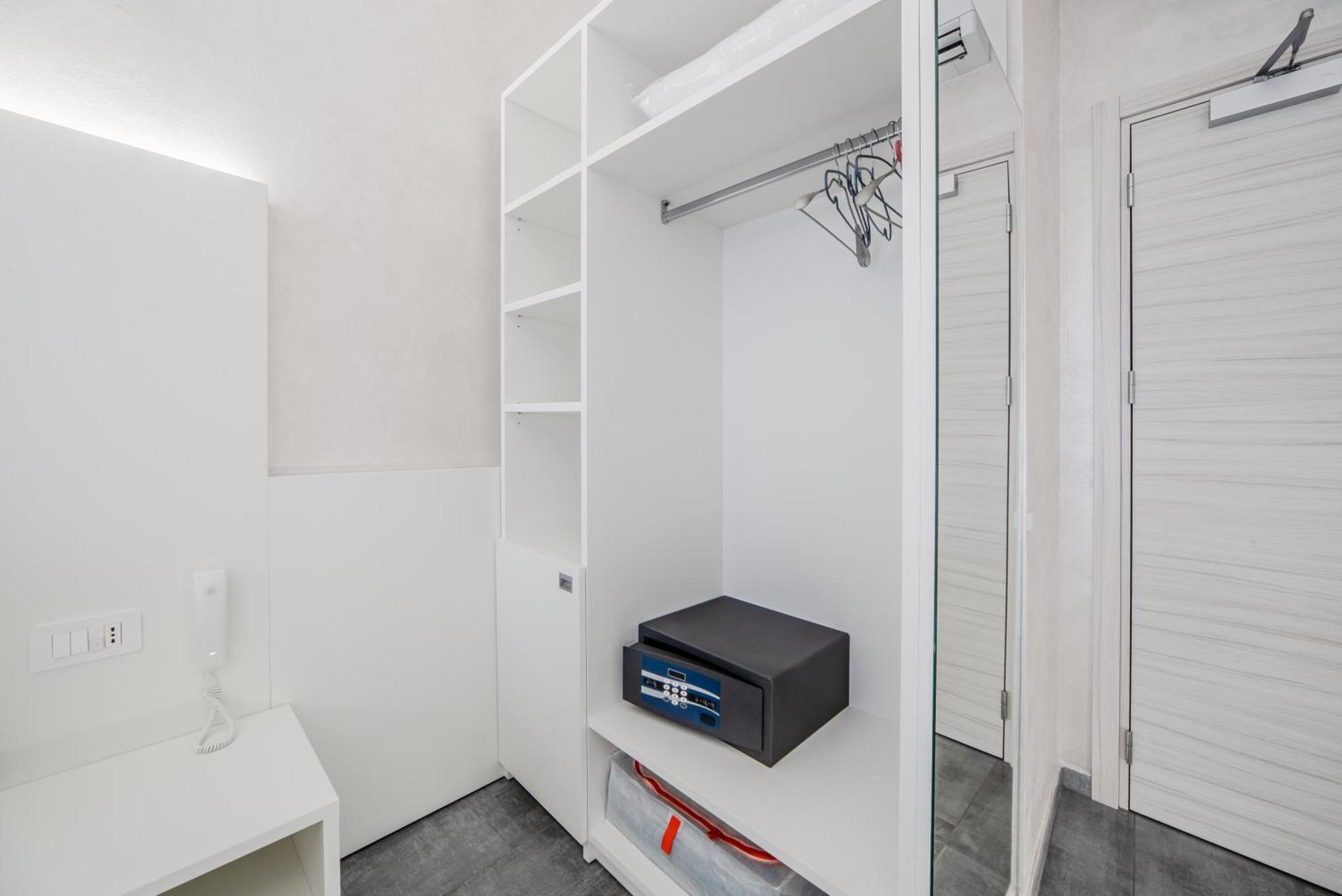 Guest house Navigli *