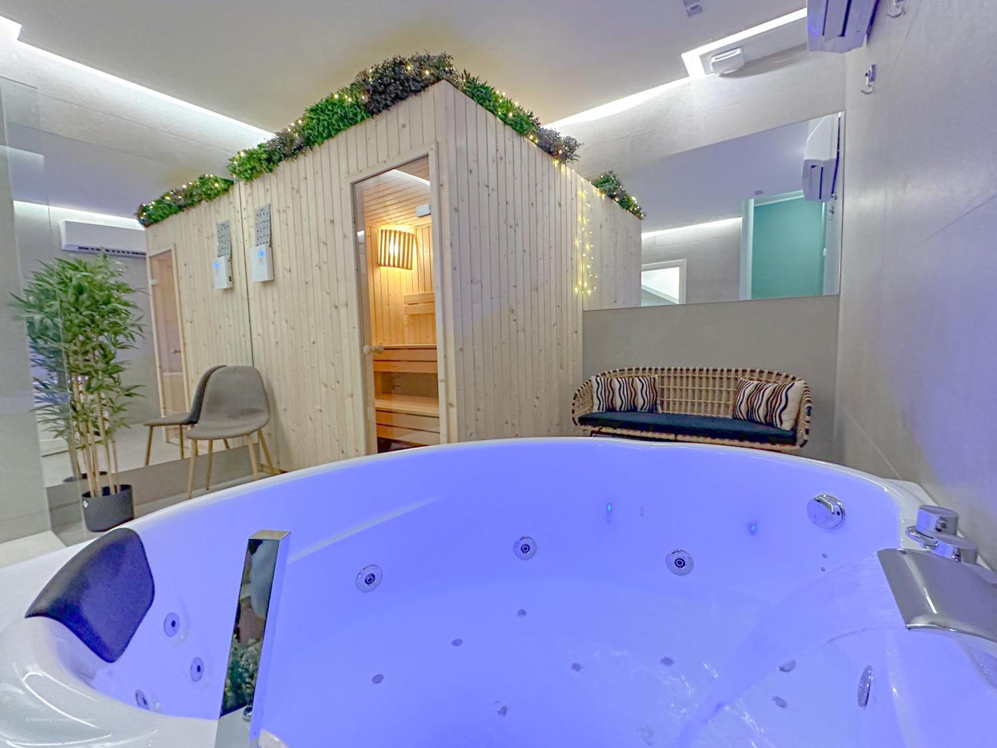 Leilighet Banfi Luxury - Sauna & Jacuzzi
