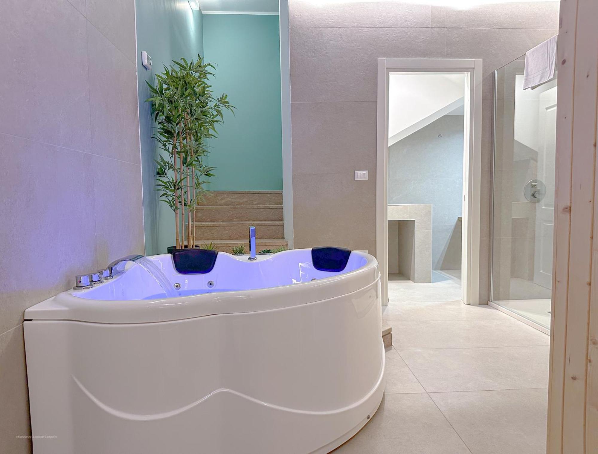 Banfi Luxury - Sauna & Jacuzzi