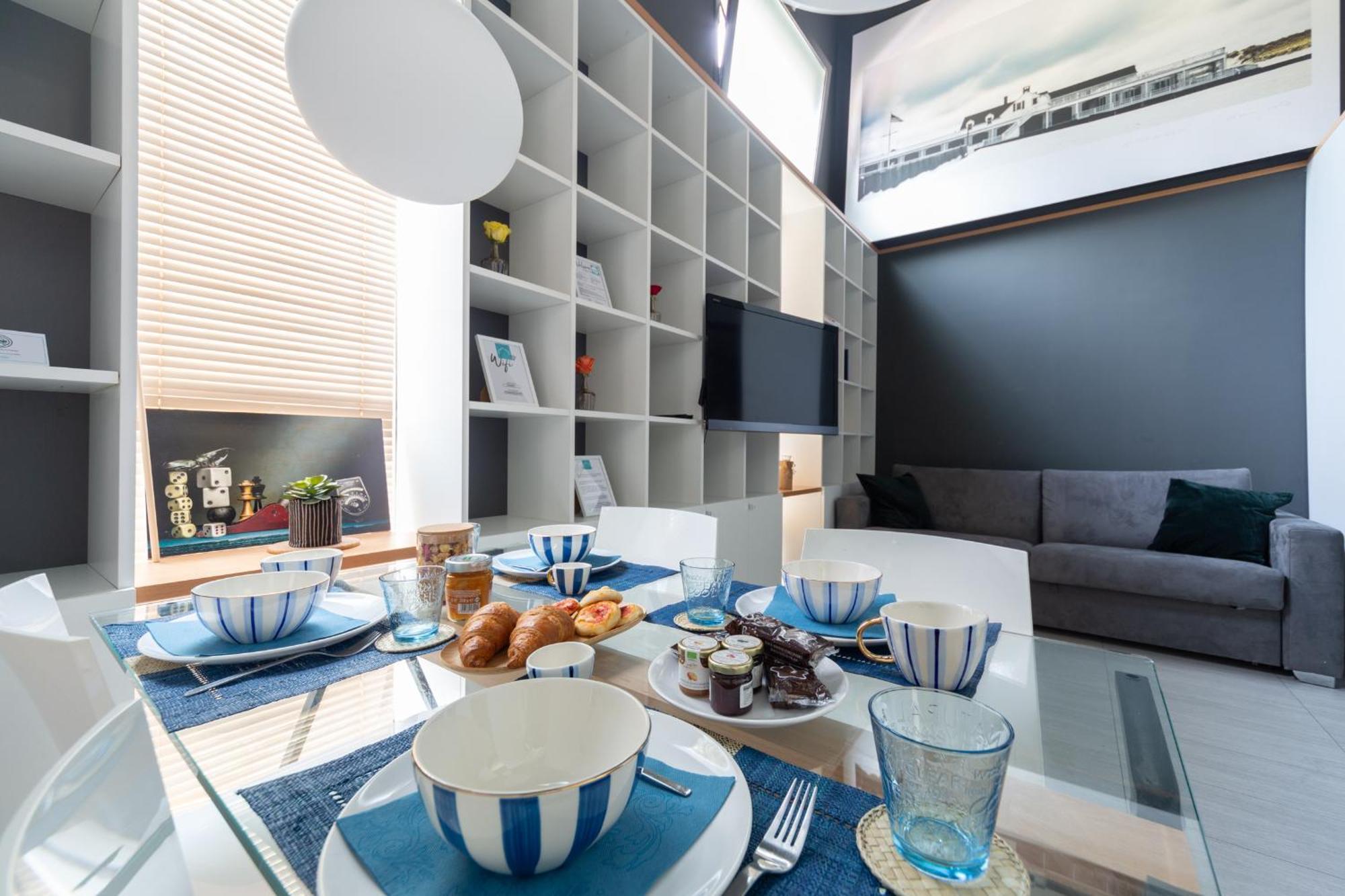 Design Loft In Navigli Apartment Milan