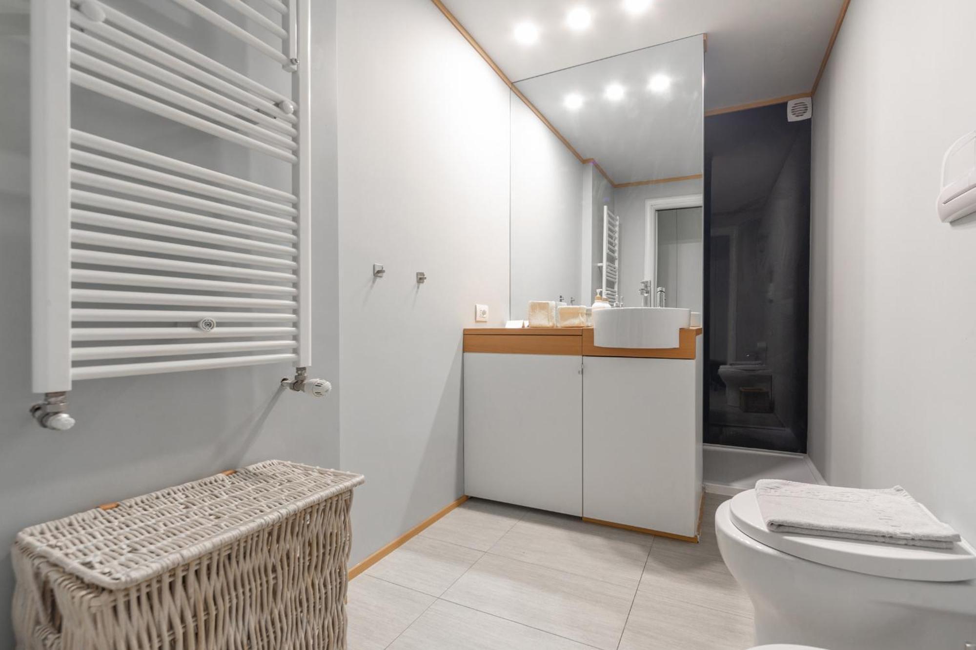 Design Loft In Navigli Apartment Milan
