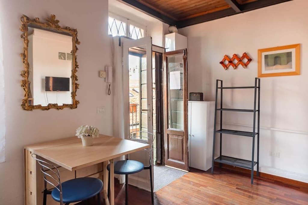Navigli - Centro Vintage Apt - Movida&free Wifi Appartamento Milano