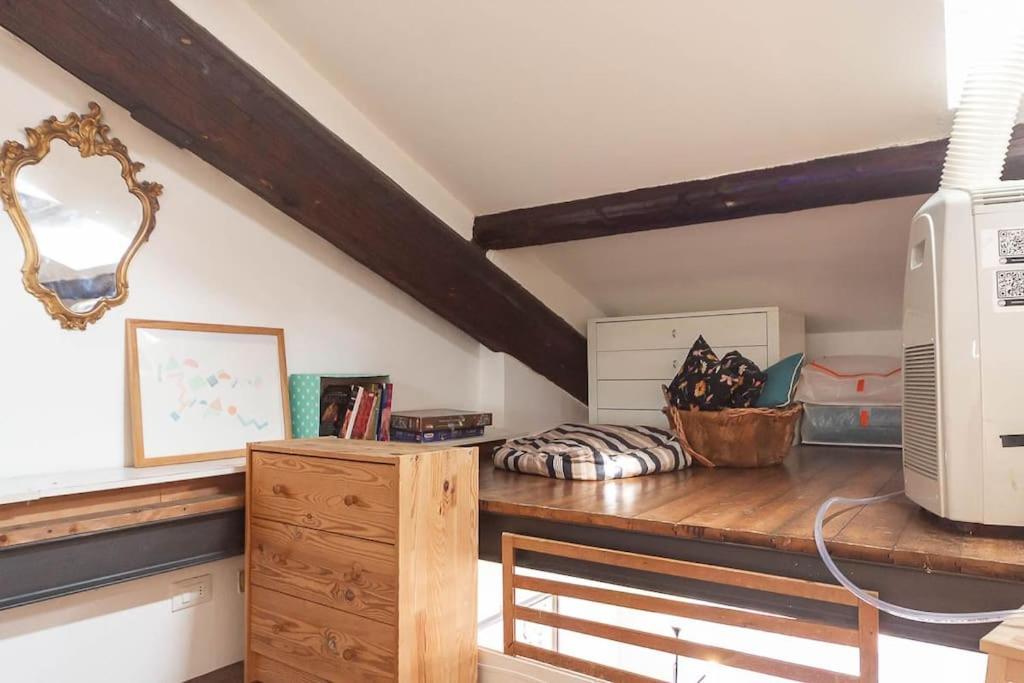 Appartamento Navigli - Centro Vintage Apt - Movida&free Wifi *