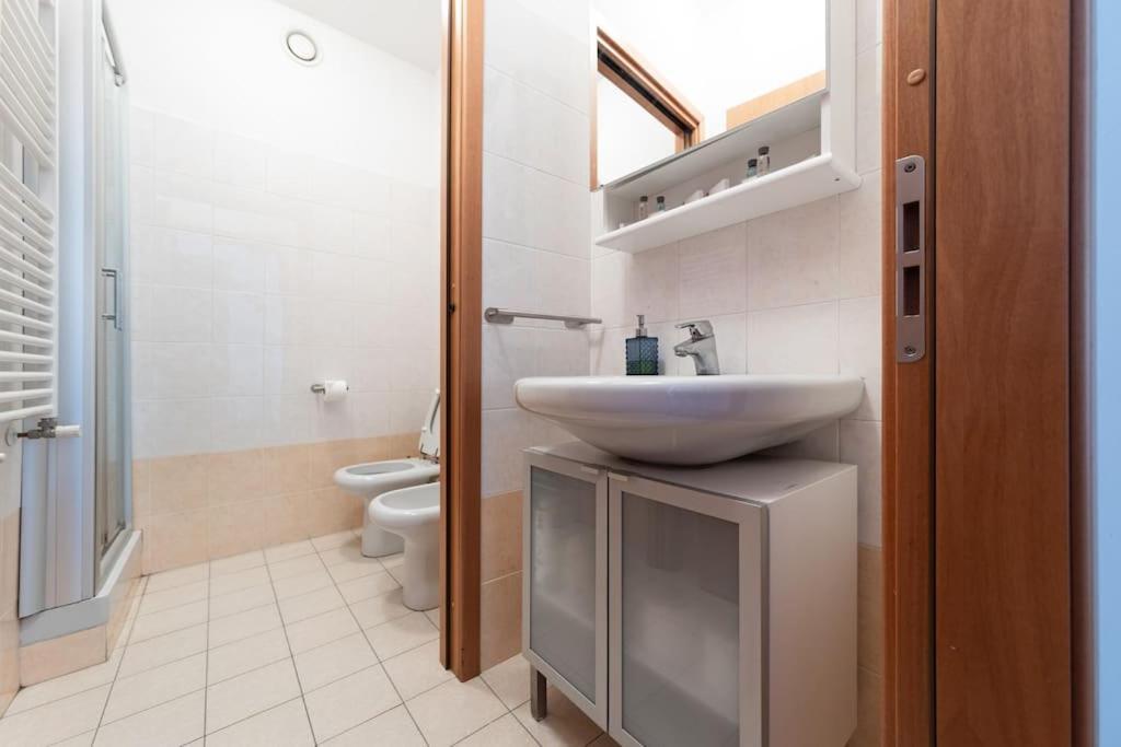 Caterina A 5 Minuti Da Fiere E San Siro Con Wifi-netflix-free Parking * Milano