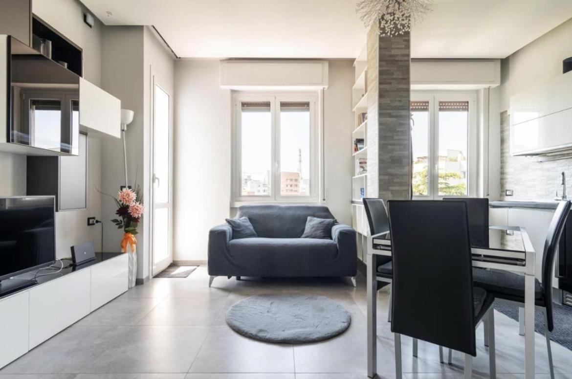 Luxury In Prada District Near Mm Brenta & Center - Ideal For Business Profiles * Milano