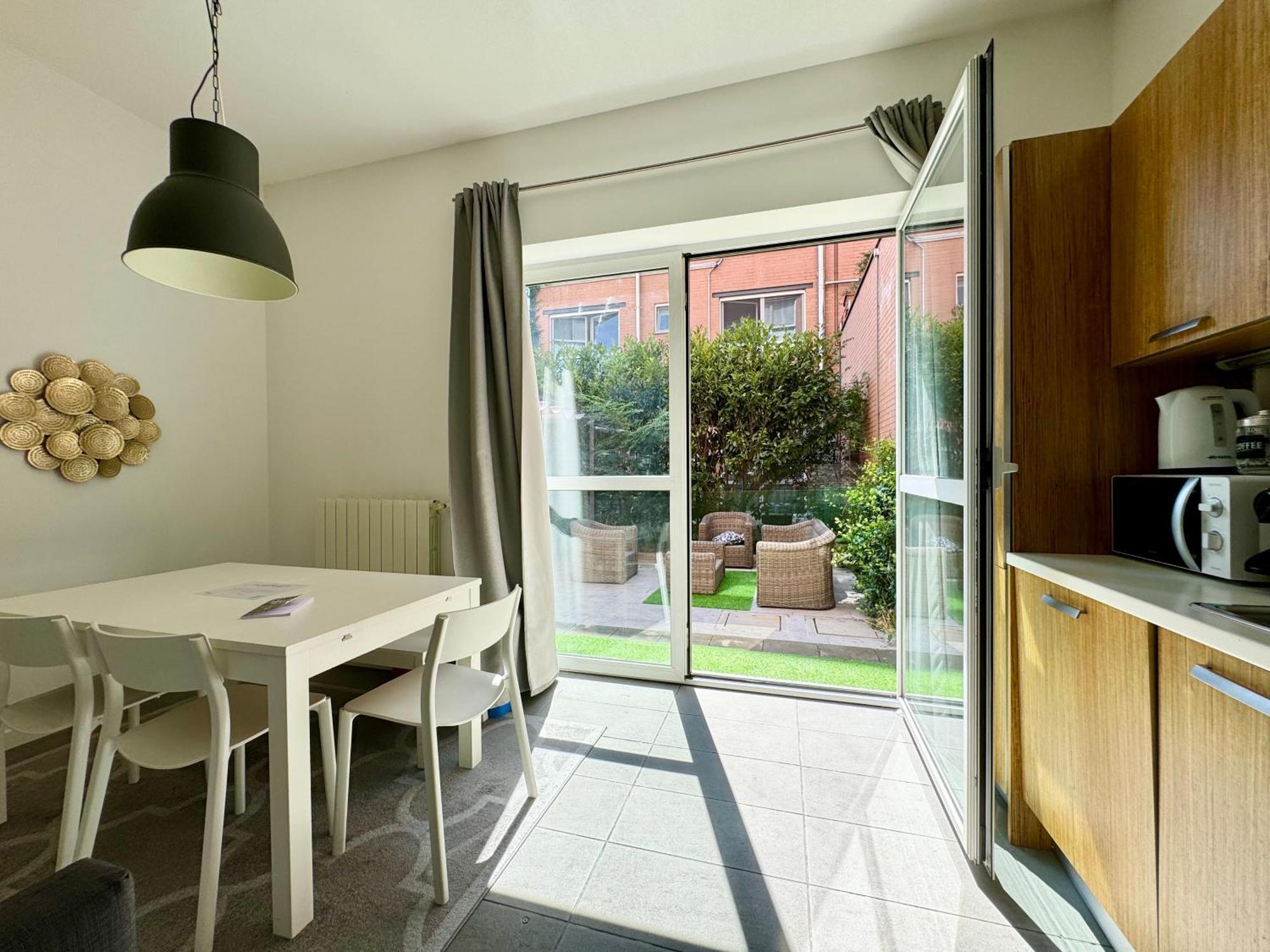 Oasis In The City- Private Garden Appartamento Milano