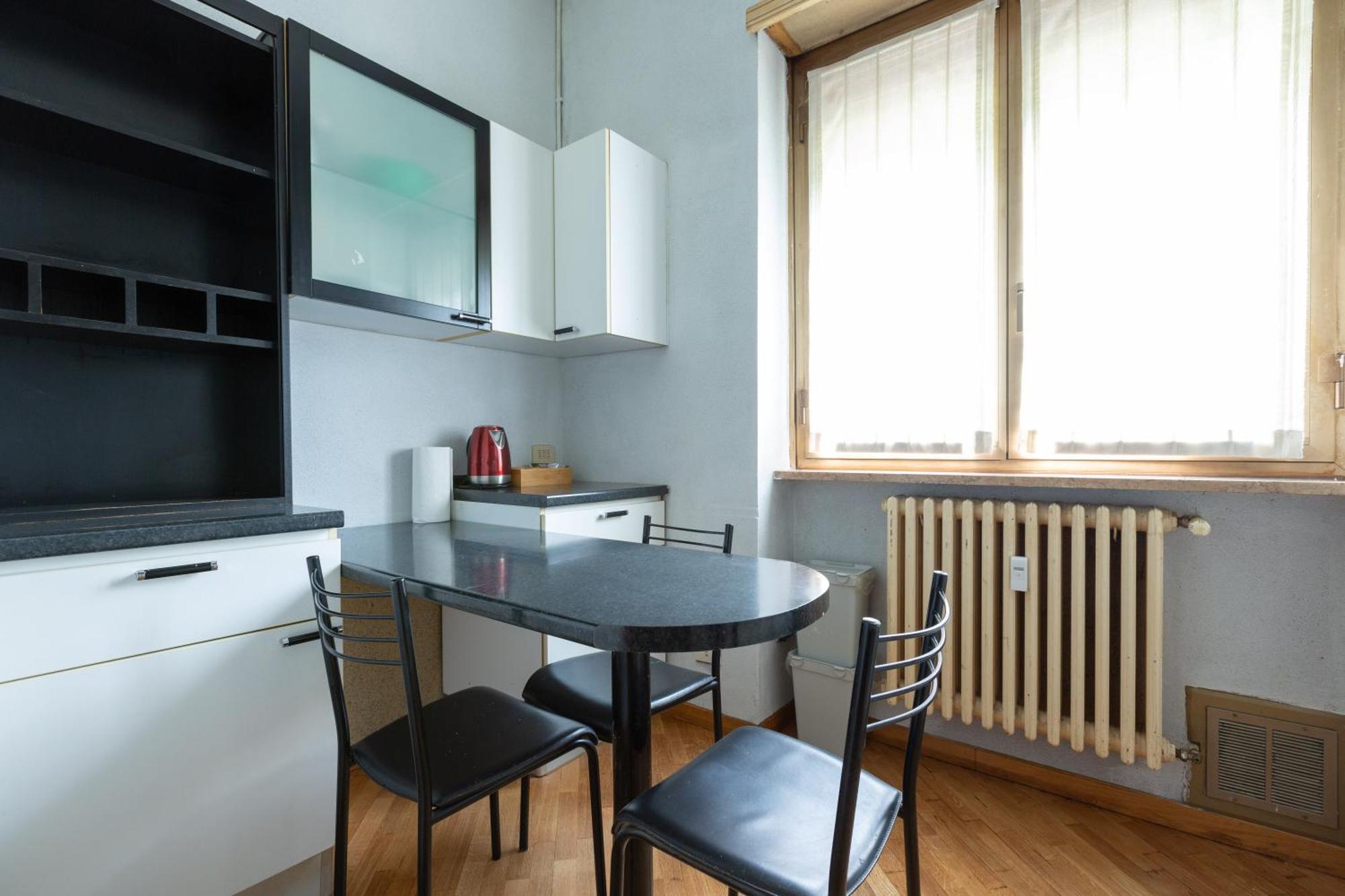 Lorenteggio Large Flat * Milano