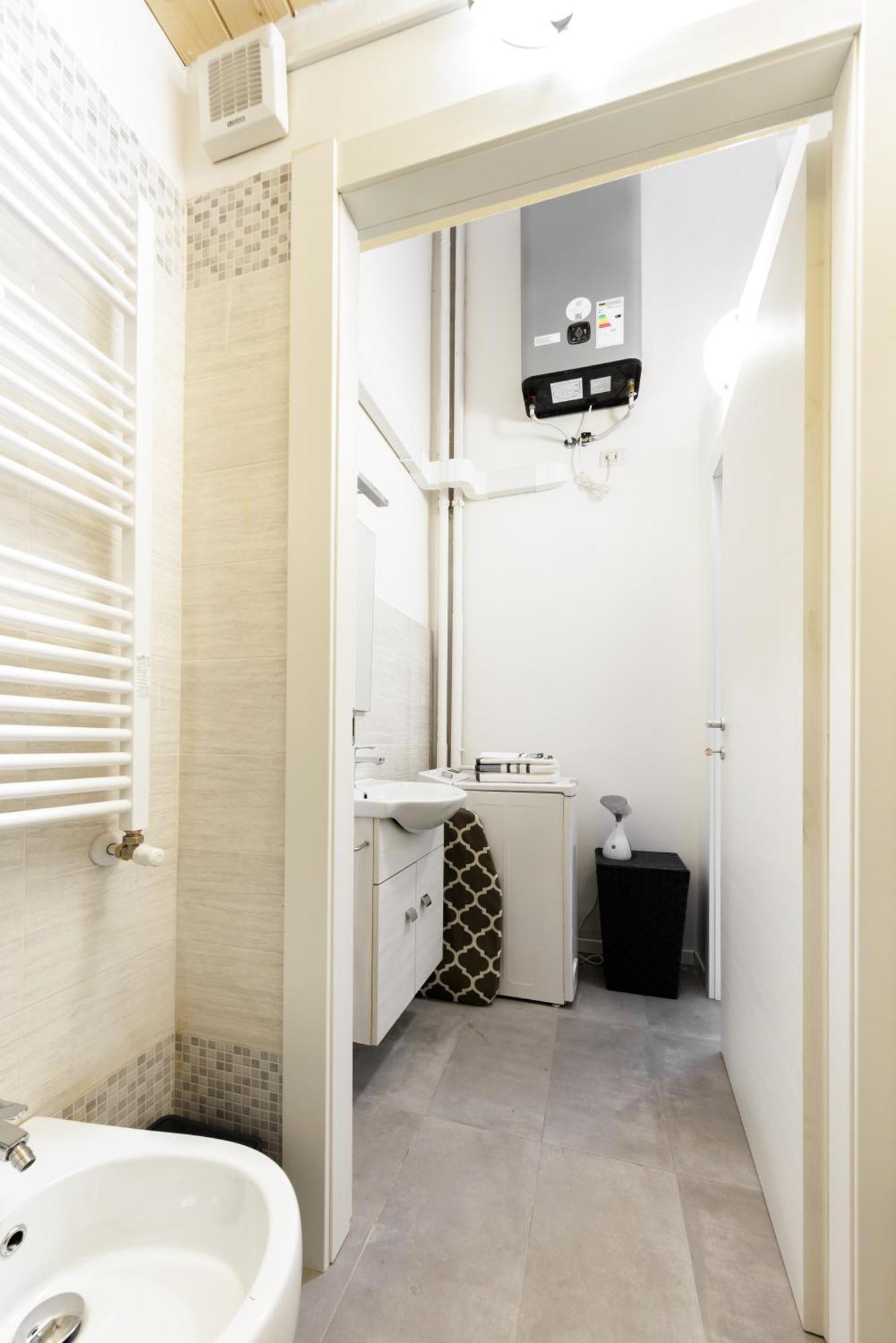 Cozy 2 Bedrooms, 10 Min For Centre, 3 From Linate