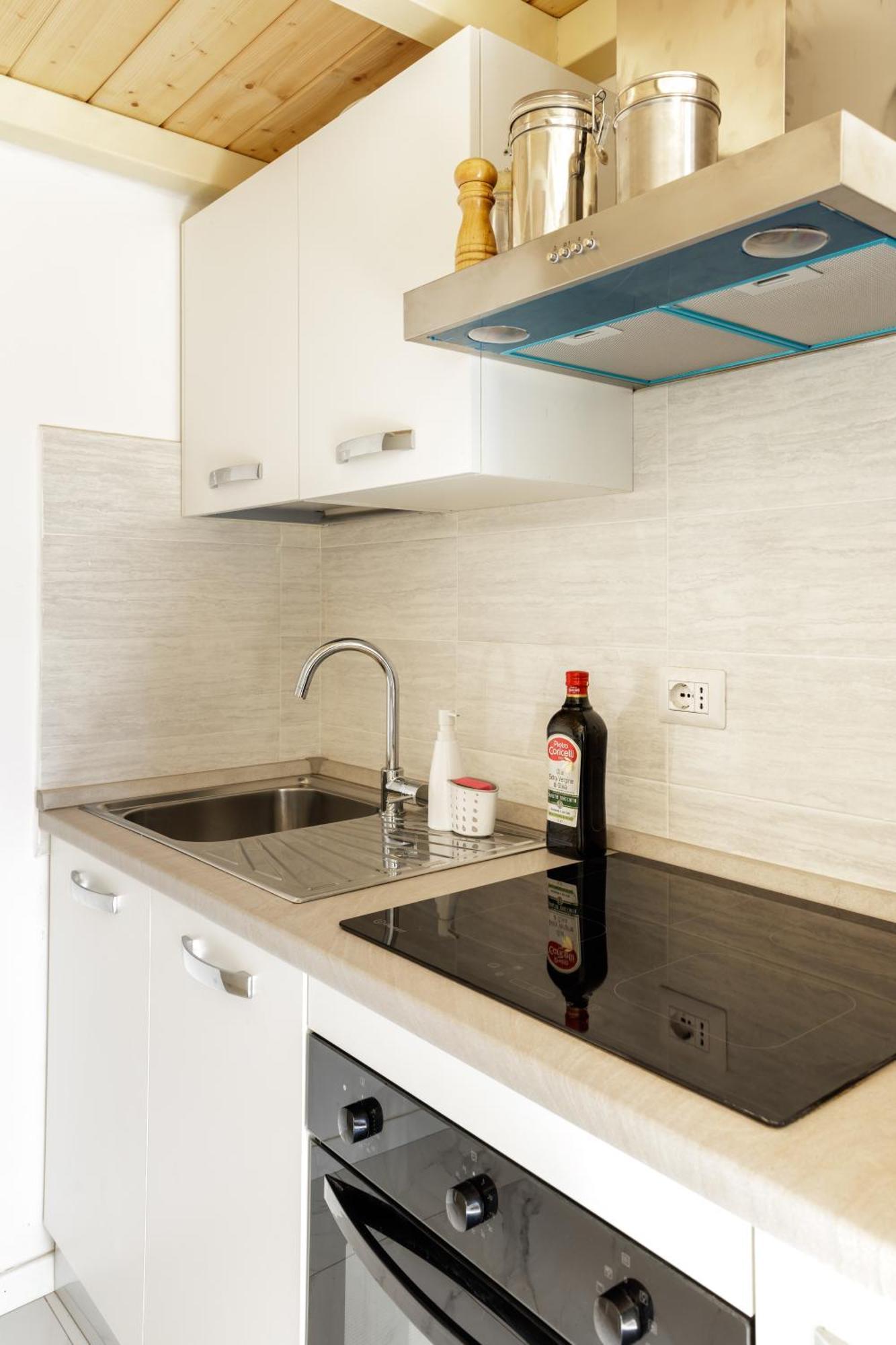 Cozy 2 Bedrooms, 10 Min For Centre, 3 From Linate Apartment