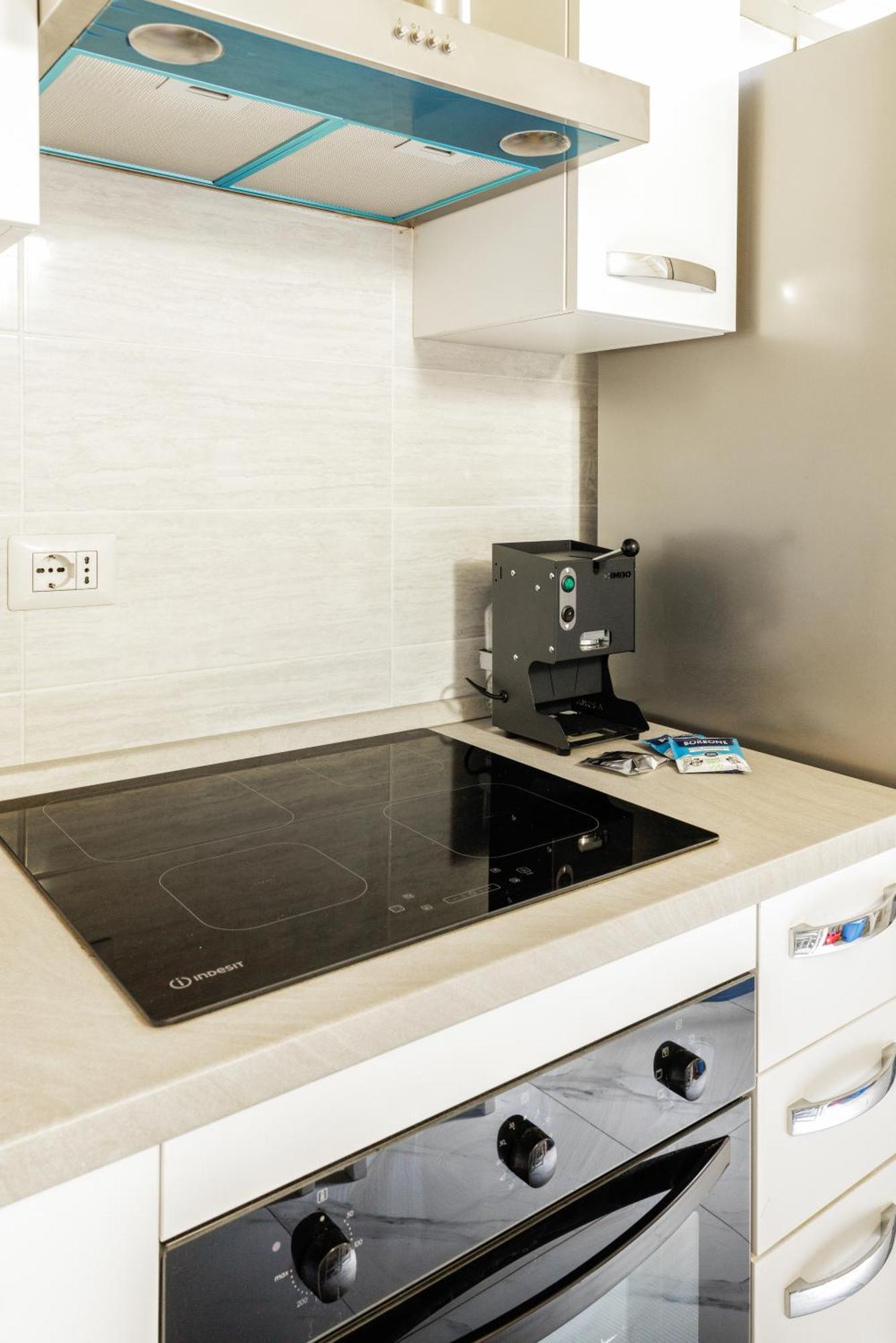 Cozy 2 Bedrooms, 10 Min For Centre, 3 From Linate * Milan