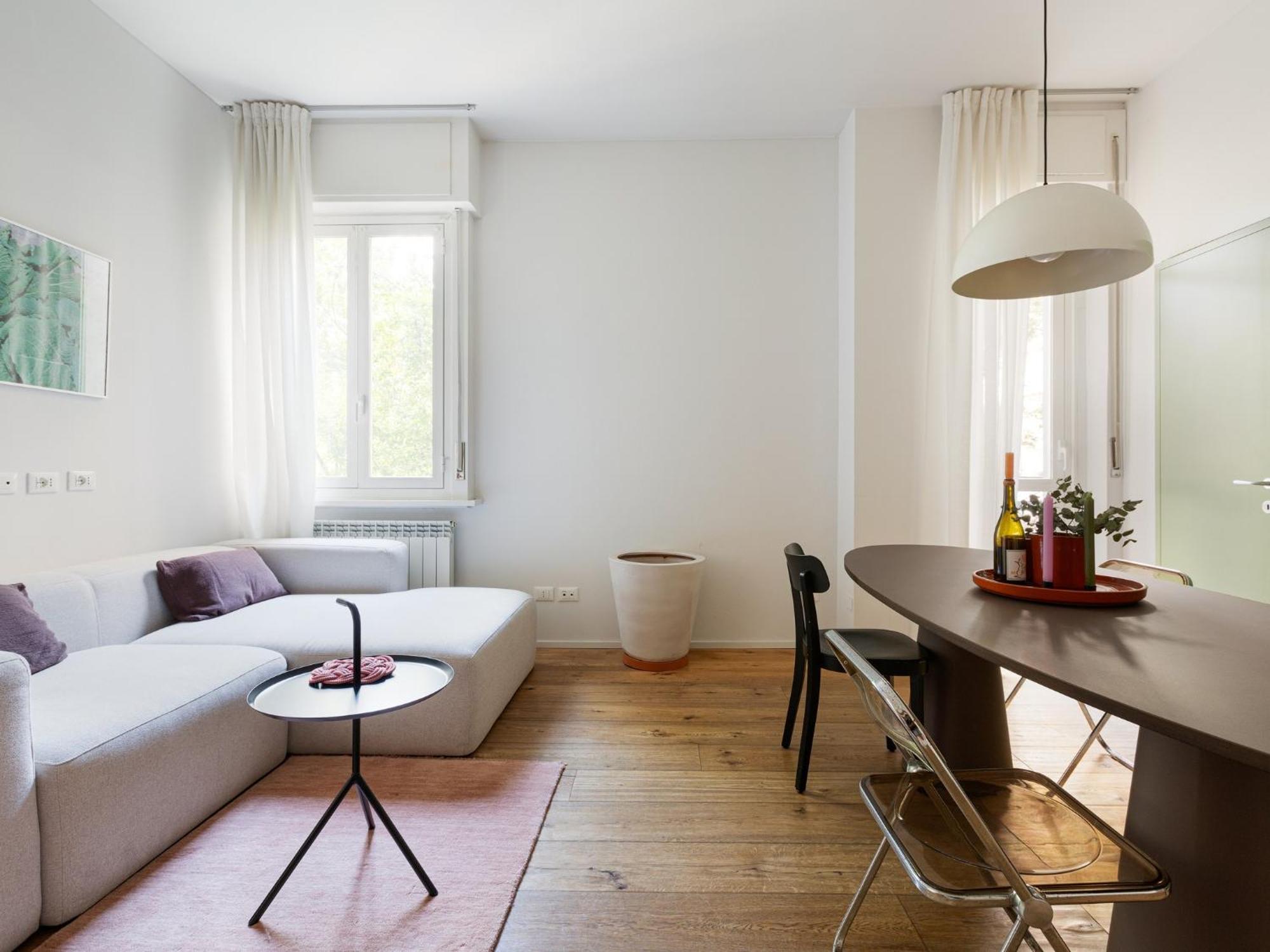Abbiategrasso M2 With Balconies Apartment Mailand