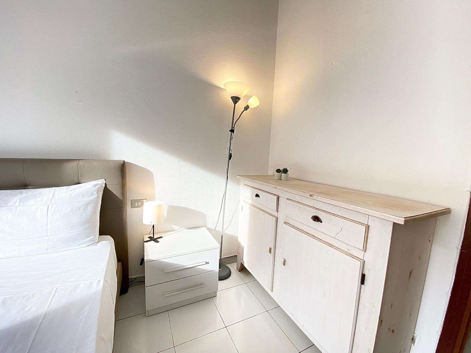 Wagner Home, Metro Appartamento